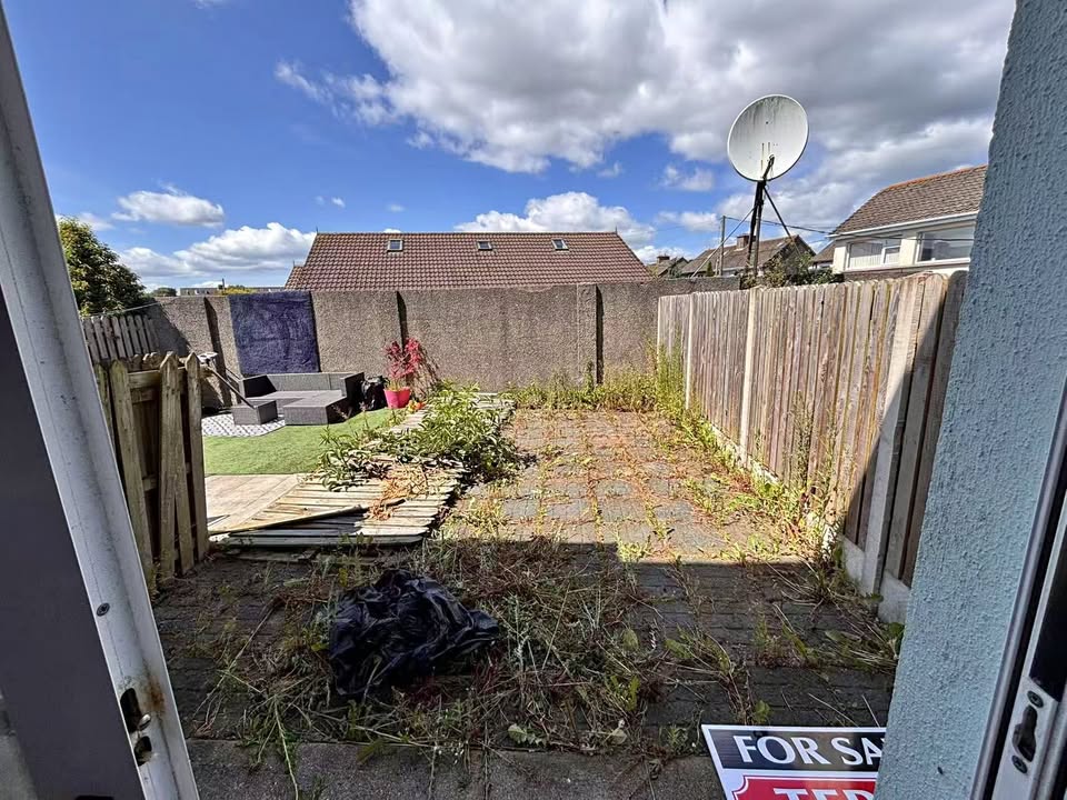 3/4beds house to rent