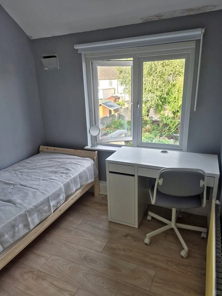 3 Beds 1 Bath House