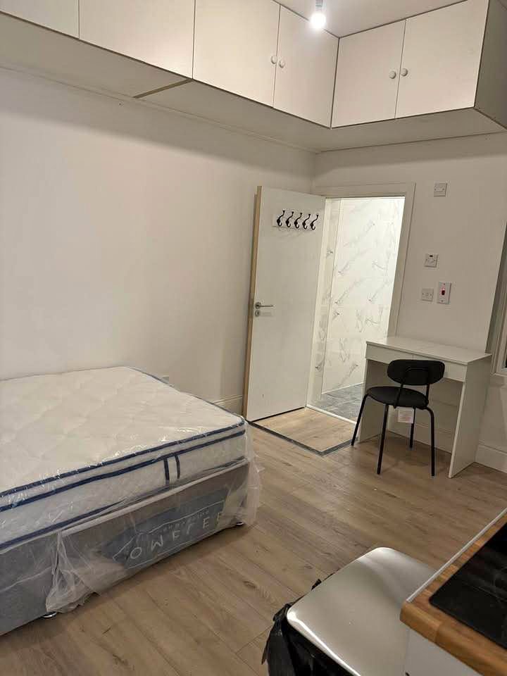 Studio apartment available for 2 people in dublin 1,city center