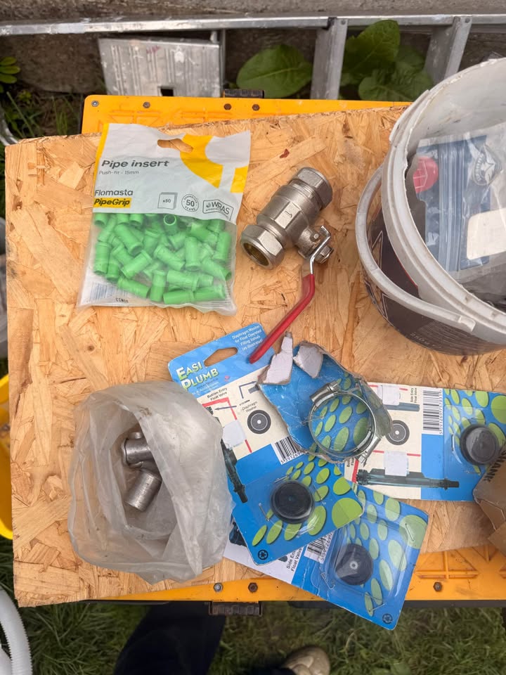 Plumbing & Bathroom Parts Clearance Bundle
