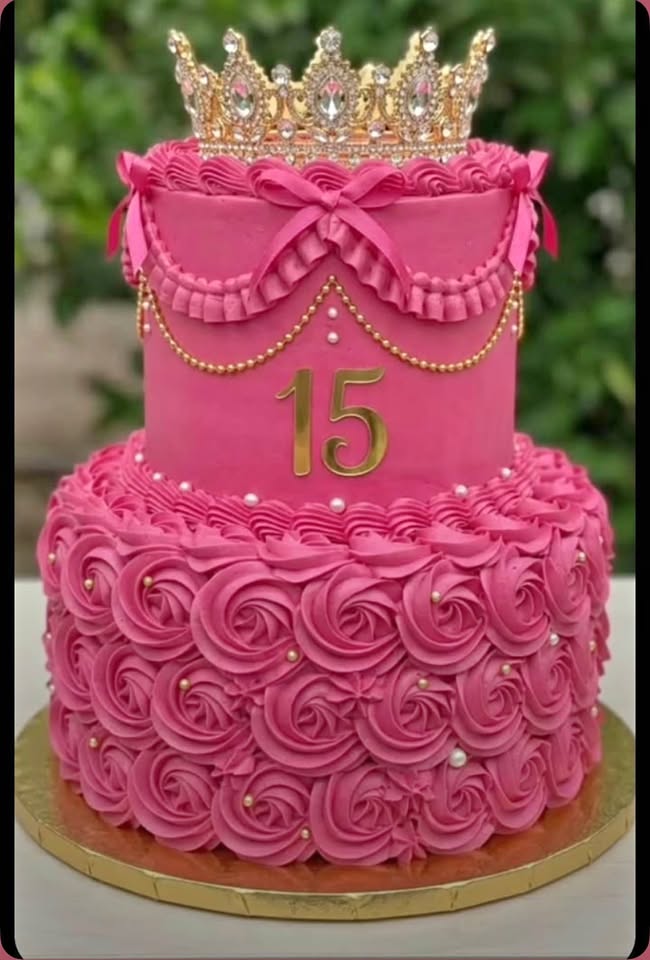 Customized cake and cupcake available