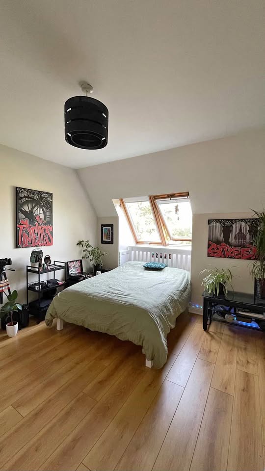 2 beds 1 bath Flat