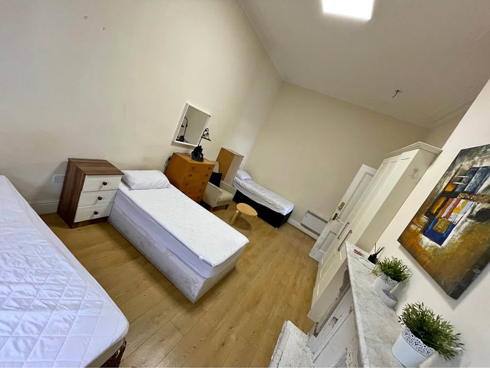 Triple room