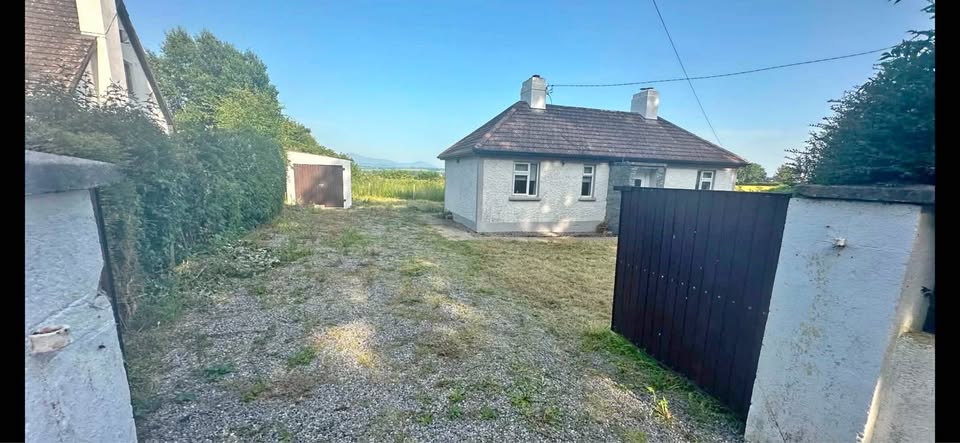 2 beds 1 bathroom – House