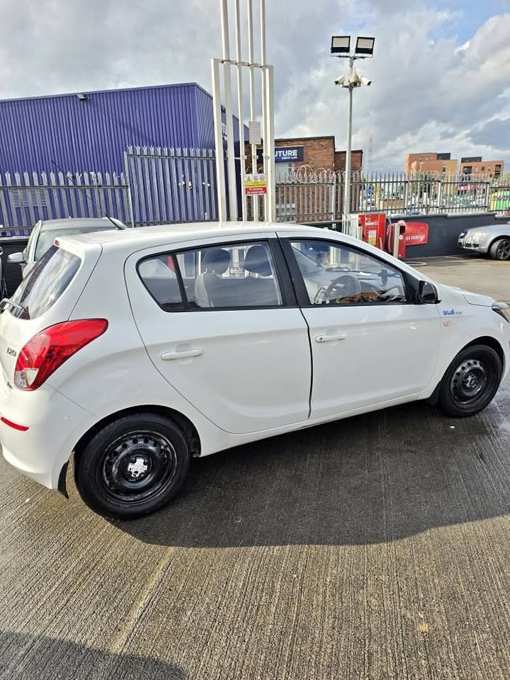 Hyundai car