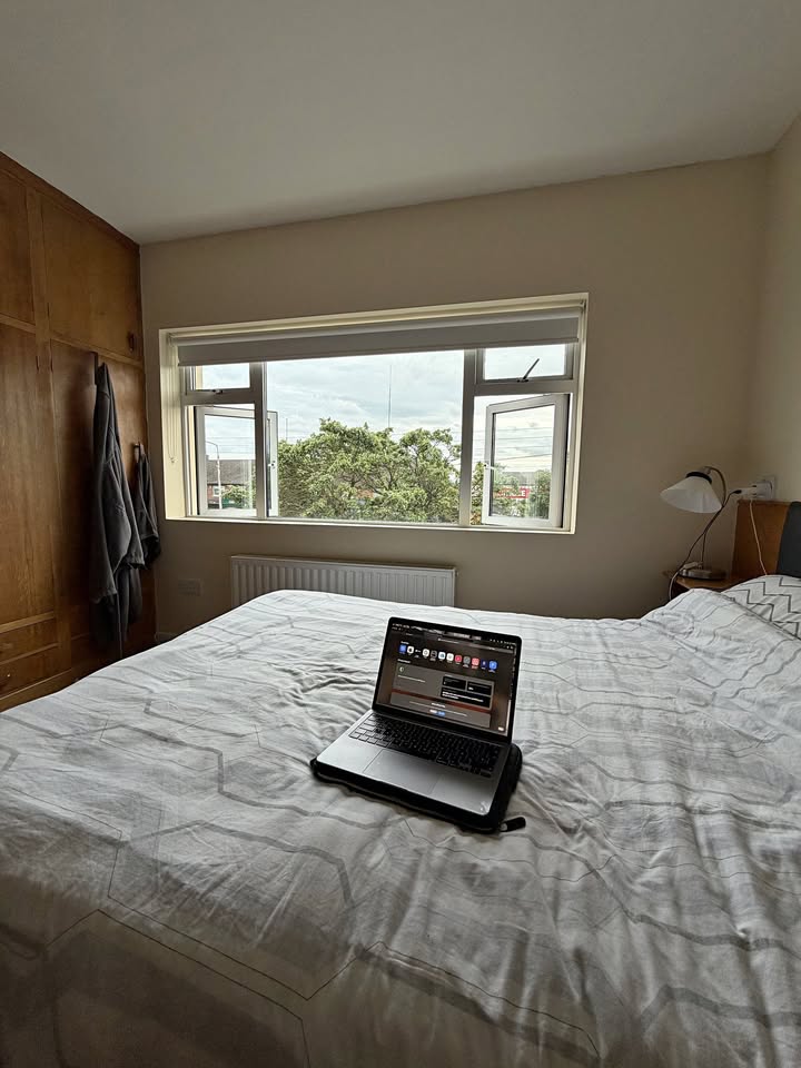 1 Bed 1 Bath Room only