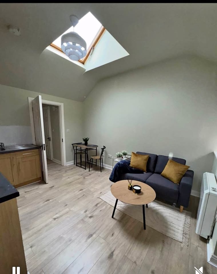 1 bedroom house