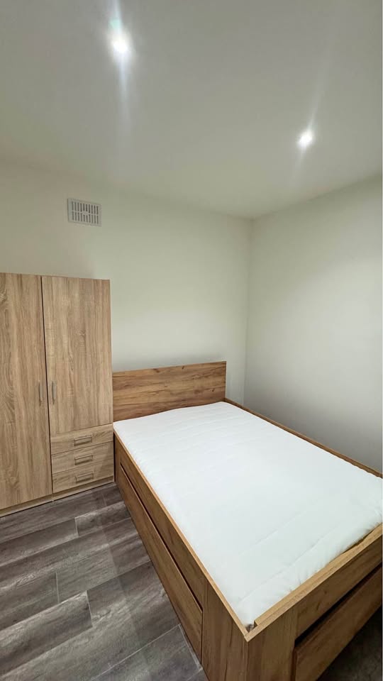 3 double rooms (D22) - All bills included