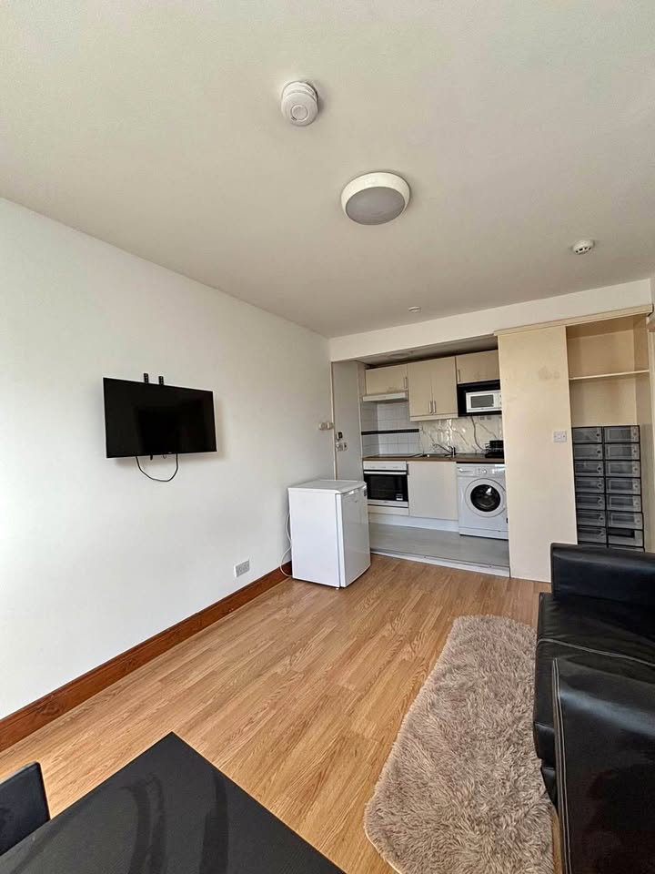 AVAILABLE IMMEDIATELY – 1 BEDROOM APARTMENT – DUBLIN 1