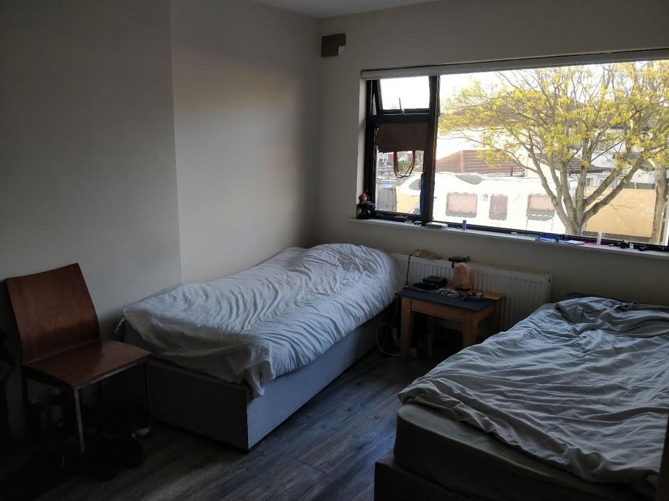 Room sharing. For one person D22V527