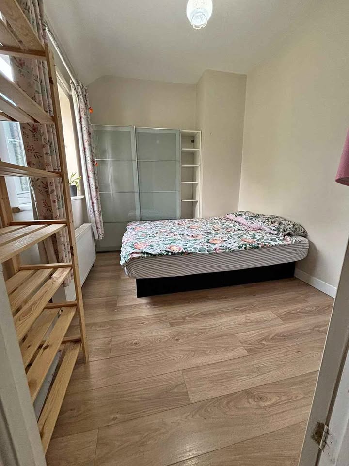 couple room Dublin 15