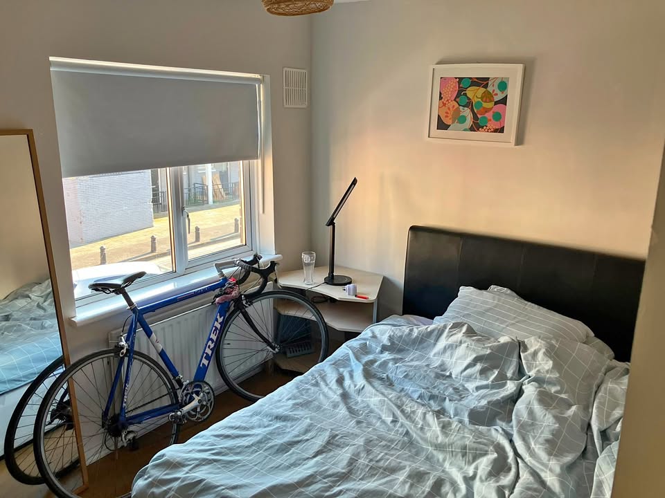 Private room for rent