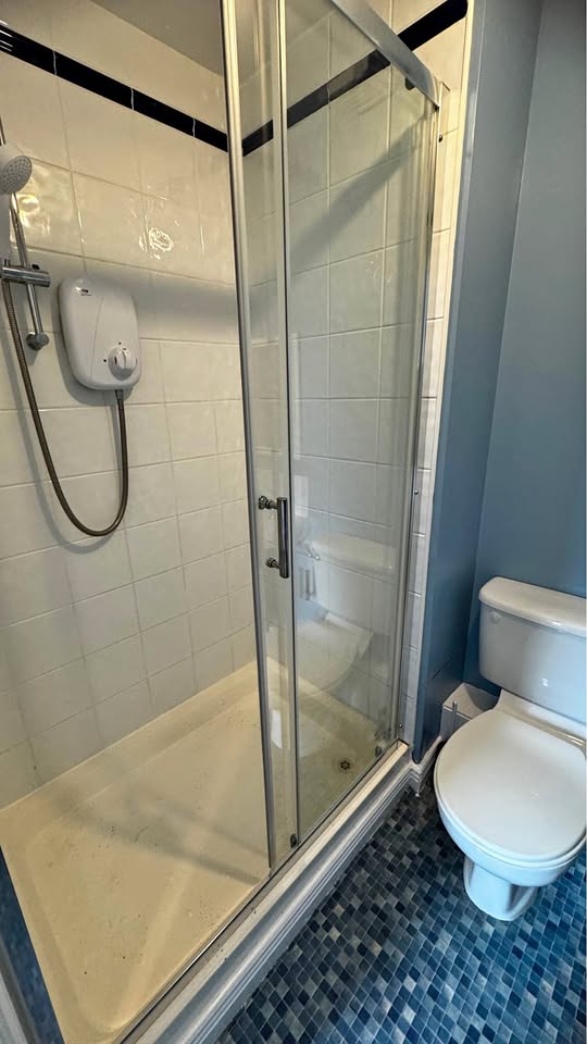 En-suite Double room for rent in Lusk