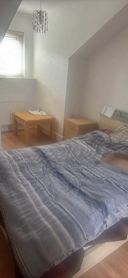 Room to let