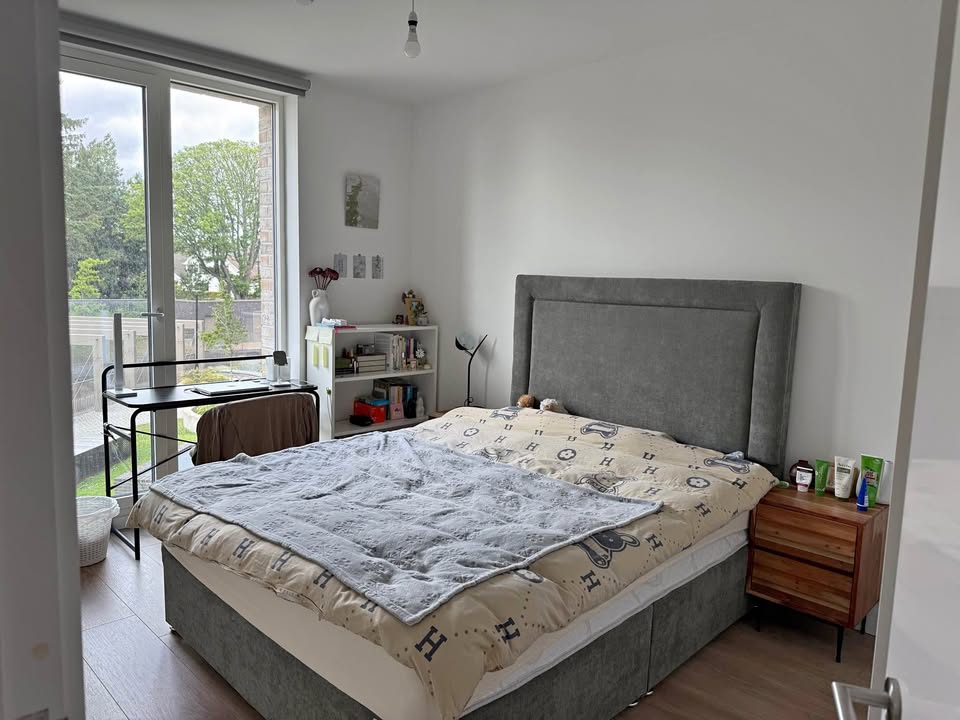 Double Room Available | Dundrum | Female Only | Available from 16 July