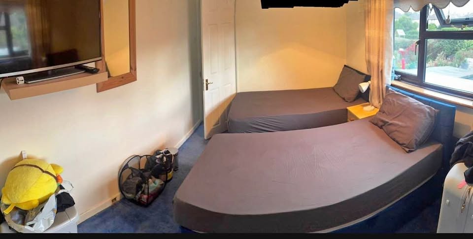 Alugo quarto compartilhado em D09, próximo a faculdade DCU