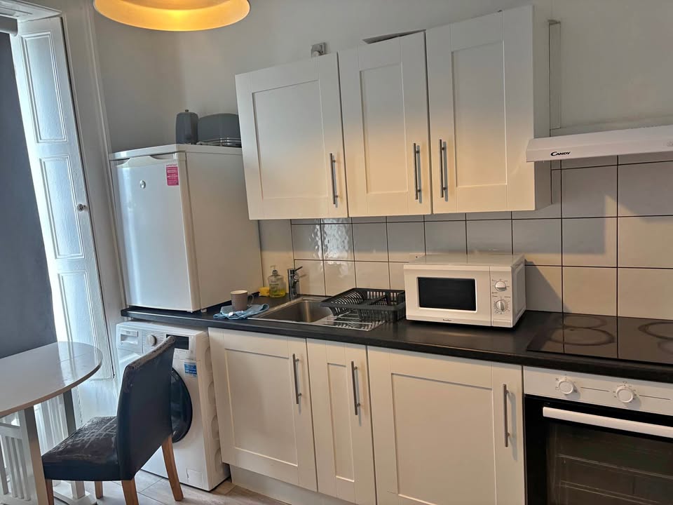 One Bedroom Apartment