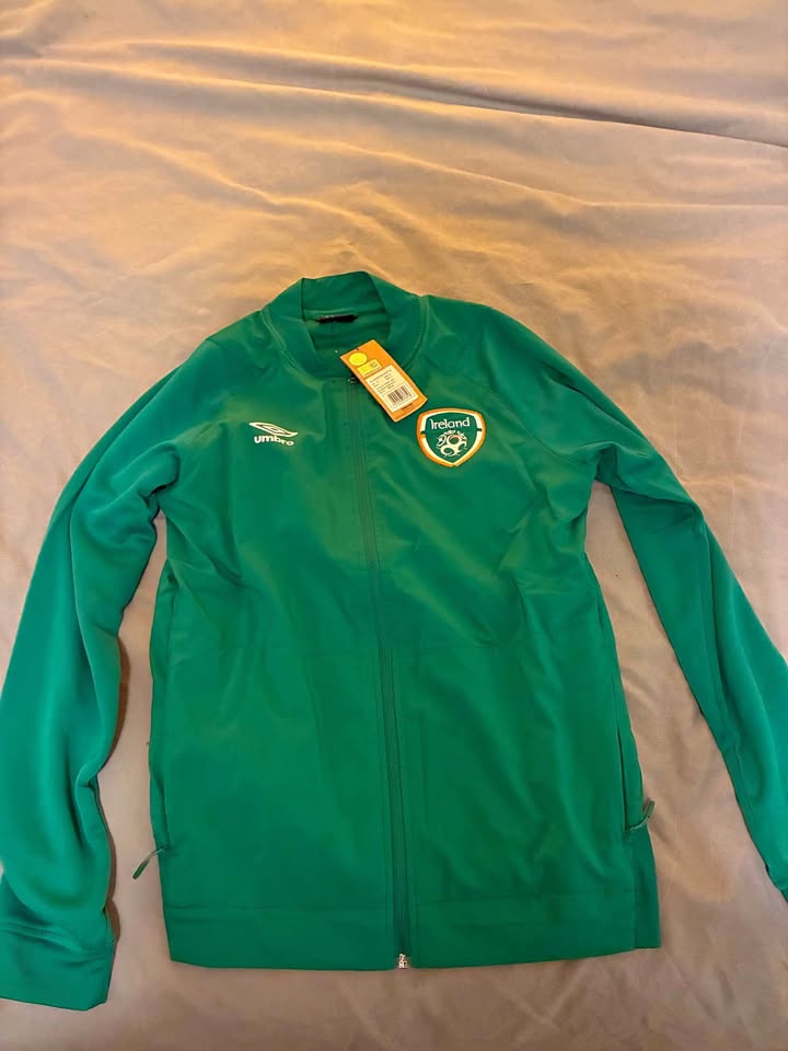Umbro Green Ireland Jacket For Men M size