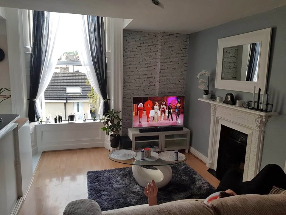 1 bed 1 bathroom – Flat