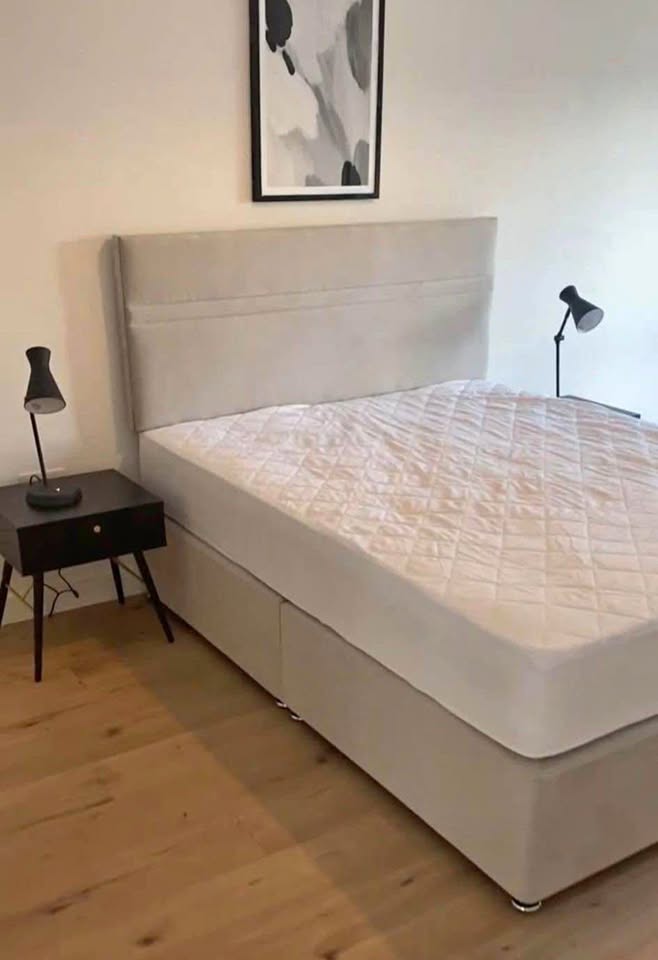 2 Bedroom Apartments for Rent - Looking for 1 Male ( Sharing )