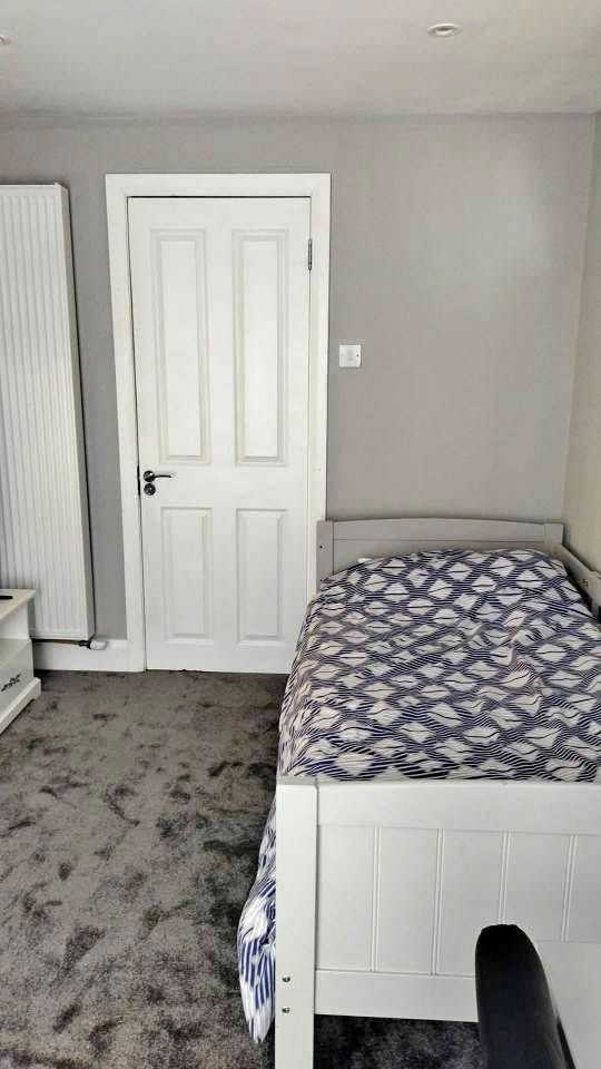 Room to rent