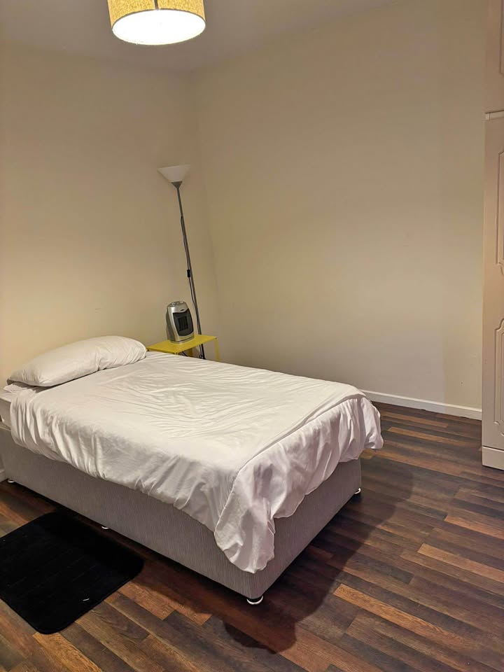Single Room to Rent – Female Only – Dundalk