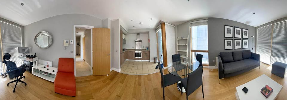 Ensuite bedroom for rent in Dublin 18