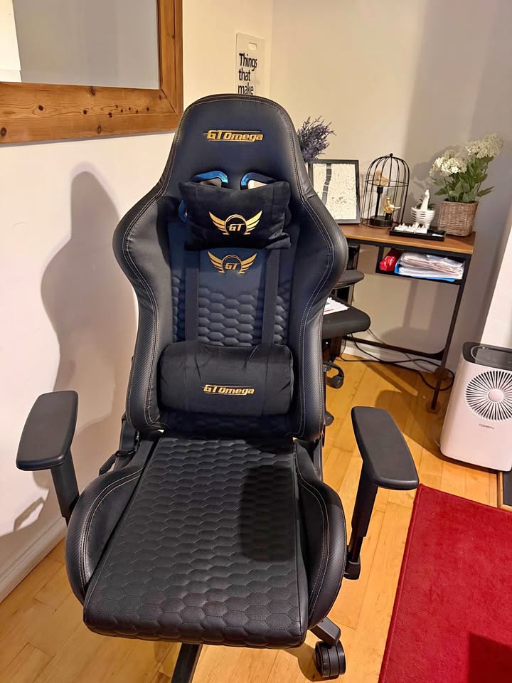 GTOmega XL Pro gaming chair for sale