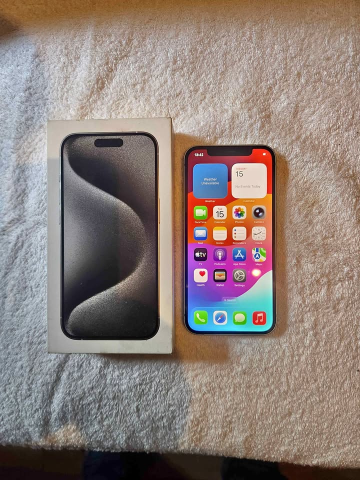 Apple iPhone 12 64 GB unlocked