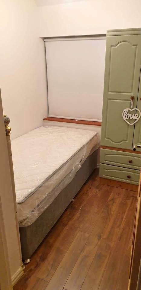 Room to rent