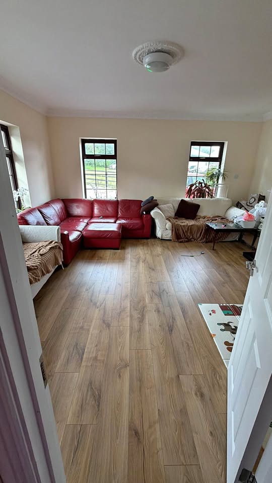 Rend room in Blessington