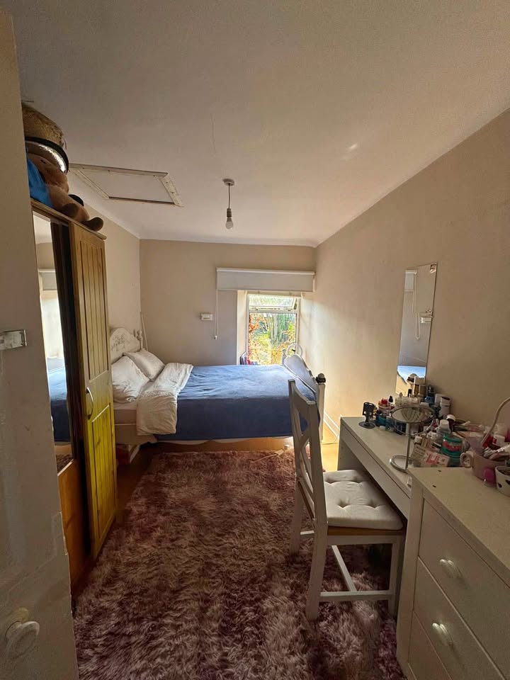 DOUBLE ROOM FOR RENT IN CLONTARF / MALAHIDE ROAD - AVAILABLE FROM 14TH AUGUST