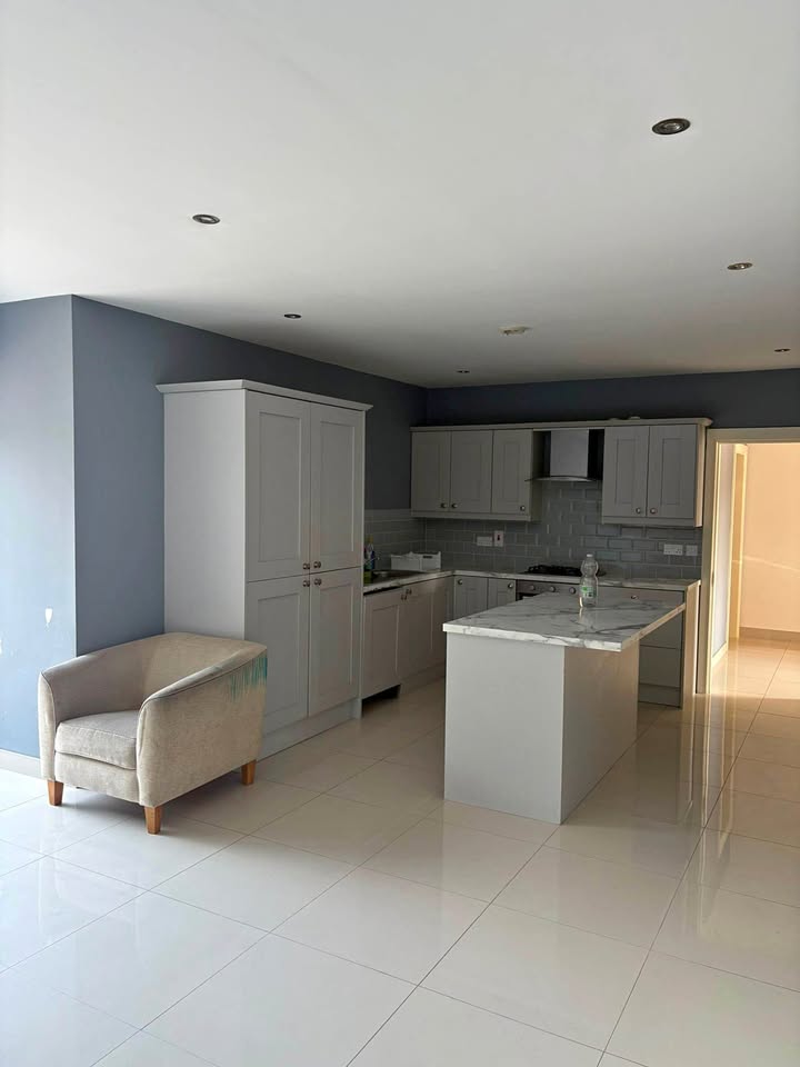 Apartment Malahide Swords road (to rent)