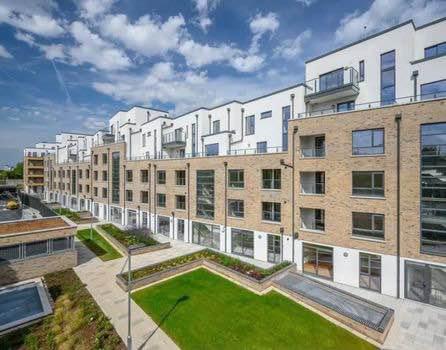 Spacious room with Ensuite & private balcony for Rent in Clongriffin (bills included!)
