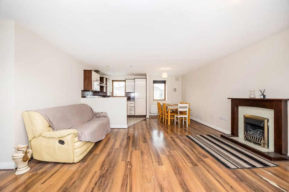 4 Bed Duplex Apretment